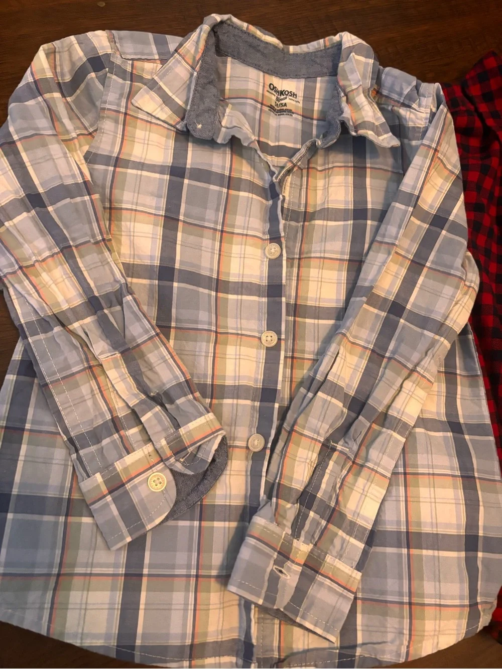 OshKosh B'gosh Button-Up Shirts